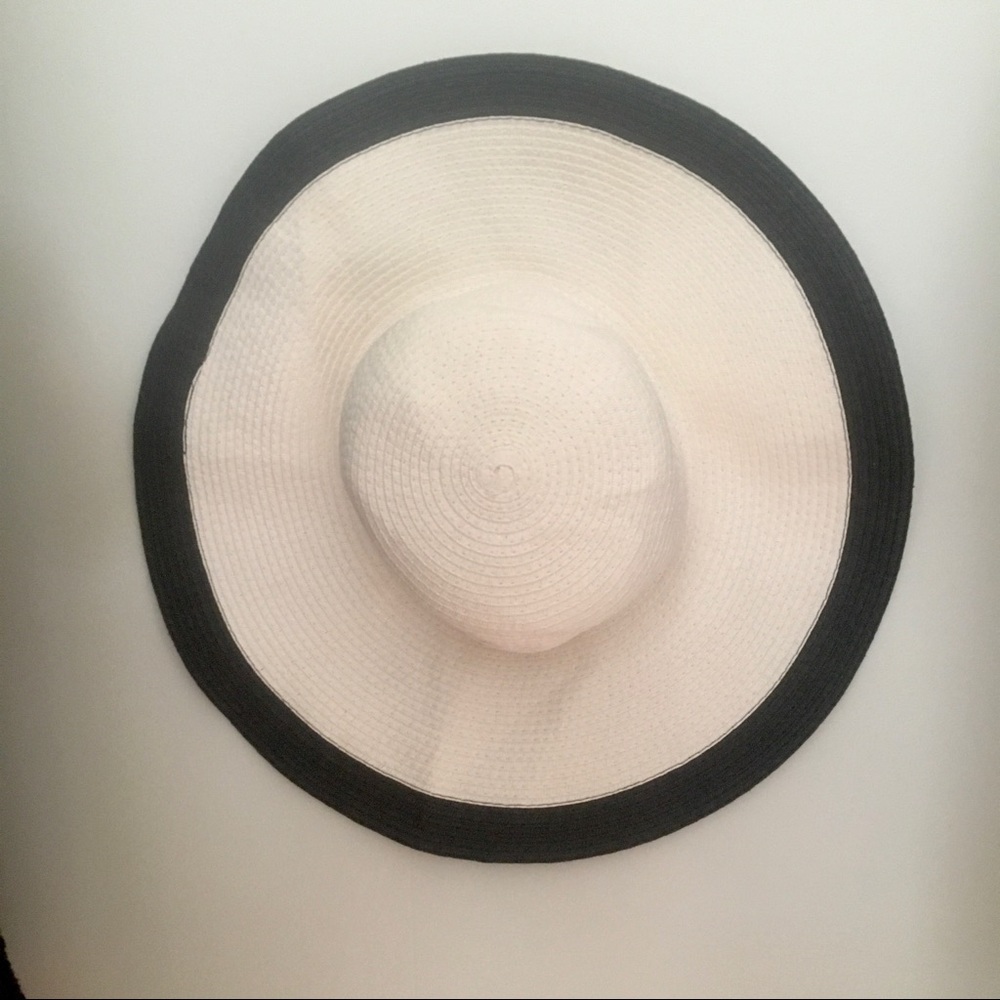 Sun hat